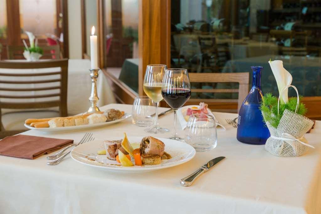 Hotel Palazzo Lovera Cuneo Restaurant billede