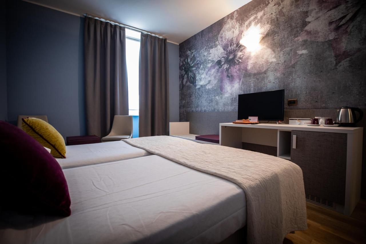 Hotel Palazzo Lovera Cuneo Eksteriør billede